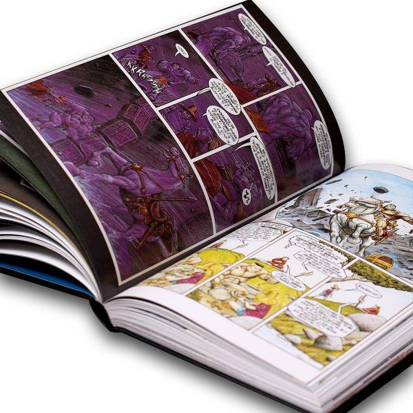 The Discworld Graphic Novels: The Colour of Magic & The Light Fantastic (Hardback)