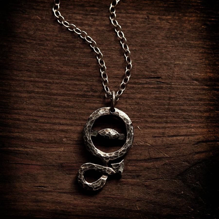 Summoning Dark Necklace